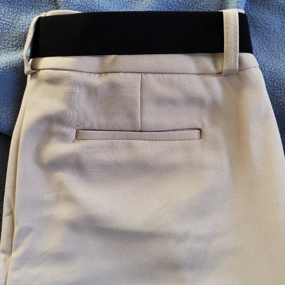 Modern Belted Pants - Picture 2 of 3